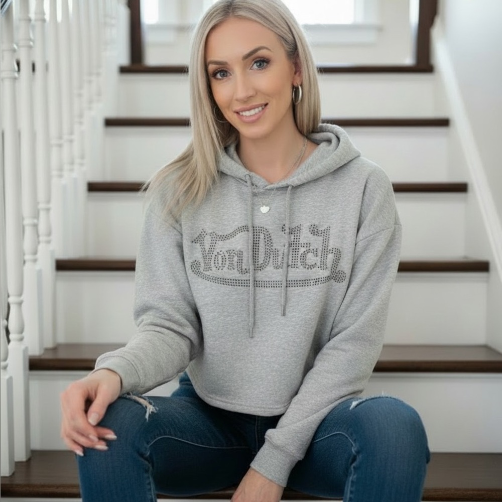 Von Dutch NWT Light Gray Crop Hooded Sweatshirt with Rhinestone Logo Size Small